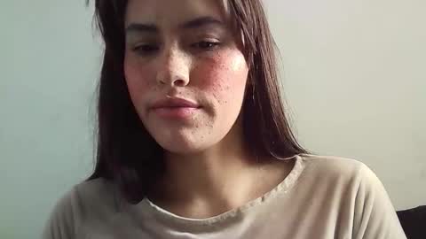 Snapshot of erika_depp chatting on 09.22.25 Erika online show from 09.22.25