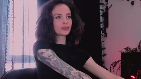 Snapshot of erohaze chatting on 03.07.25 erohaze online show from 03.07.25