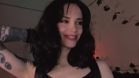 Snapshot of erohaze chatting on 10.31.25 erohaze online show from 10.31.25