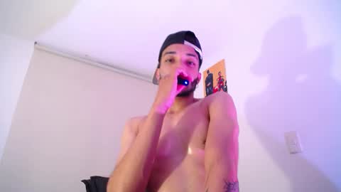 Snapshot of eros_chipre chatting on 12.04.24 Eros online show from 12.04.24