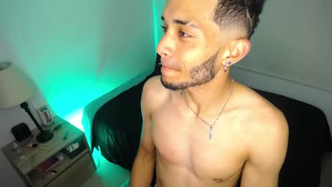 Snapshot of eros_chipre chatting on 12.21.24 Eros online show from 12.21.24