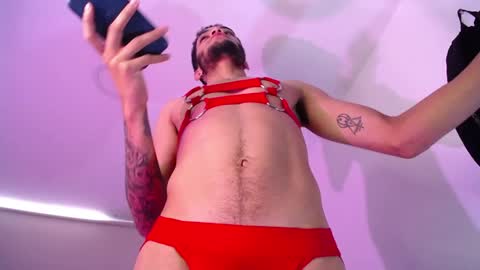Snapshot of eros_chipre chatting on 02.16.25 Eros online show from 02.16.25