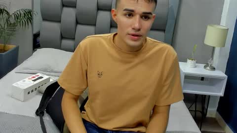 Eros Mancini online show from 11.23.25