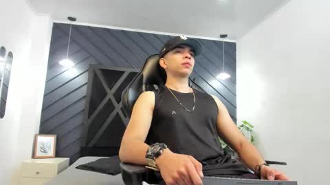 Eryon online show from 09.23.25