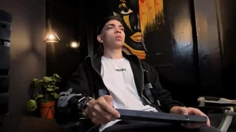 Eryon online show from 10.21.25