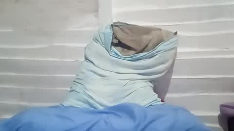 Snapshot of estebanbigcock23 chatting on 11.19.25 estebanbigcock23 online show from 11.19.25