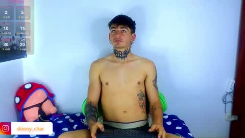 Snapshot of estebanchar_ chatting on 02.11.25 Esteban independent model online show from 02.11.25