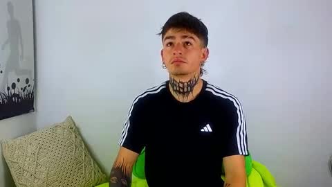 Snapshot of estebanchar_ chatting on 03.05.25 Esteban independent model online show from 03.05.25