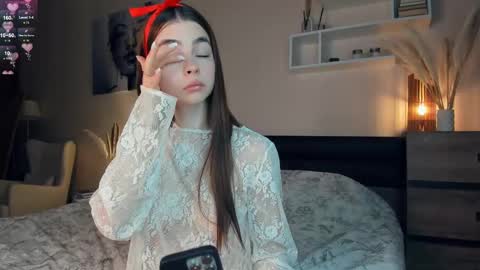 Mary online show from 02.10.25