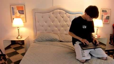 ethan and ava online show from 01.27.25