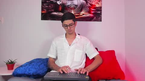 ETHAN SAI online show from 02.14.25