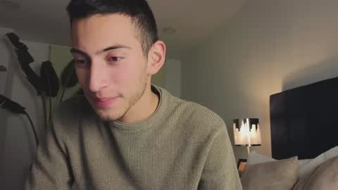 Snapshot of ethan_skiny_ chatting on 01.26.25 Joan online show from 01.26.25