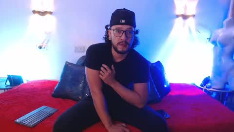 Snapshot of ethan_w7 chatting on 10.05.25 ethan w7 online show from 10.05.25