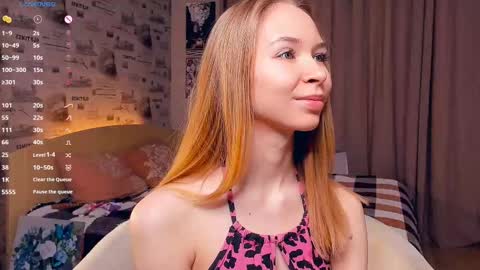 Snapshot of eugeniabrainard chatting on 02.19.25 Kira and Kamila online show from 02.19.25