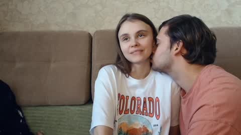 Snapshot of eva_calvin chatting on 12.15.24 Eva Calvin online show from 12.15.24