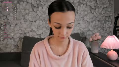 Snapshot of eva_doncray chatting on 12.09.24 Eva online show from 12.09.24