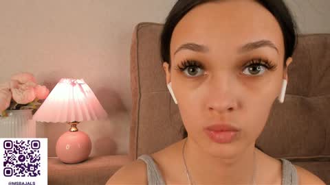 Snapshot of eva_doncray chatting on 01.23.25 Eva online show from 01.23.25