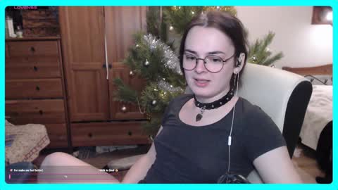 Snapshot of eva_katt chatting on 12.28.24 Gamer Katt online show from 12.28.24