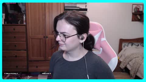 Snapshot of eva_katt chatting on 02.04.25 Gamer Katt online show from 02.04.25