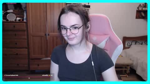 Snapshot of eva_katt chatting on 02.14.25 Gamer Katt online show from 02.14.25