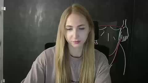 Eva online show from 10.10.25