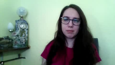 EVA online show from 12.04.25