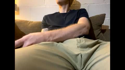 Snapshot of evageniex chatting on 09.18.25 evageniex online show from 09.18.25