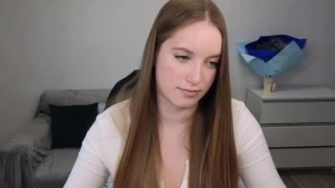 Snapshot of evajuly chatting on 12.20.24 Eva online show from 12.20.24