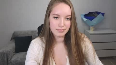 Snapshot of evajuly chatting on 12.27.24 Eva online show from 12.27.24