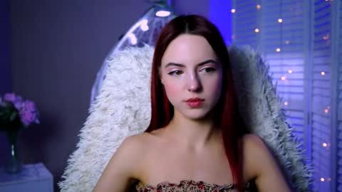 Eva  online show from 10.25.25