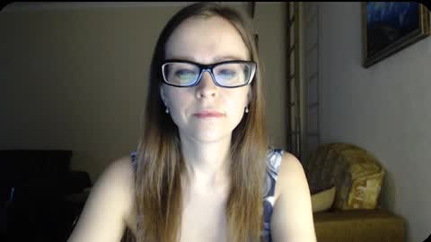 Snapshot of evangeline06 chatting on 01.28.25 YourMistress online show from 01.28.25