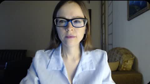 Snapshot of evangeline06 chatting on 02.06.25 YourMistress online show from 02.06.25