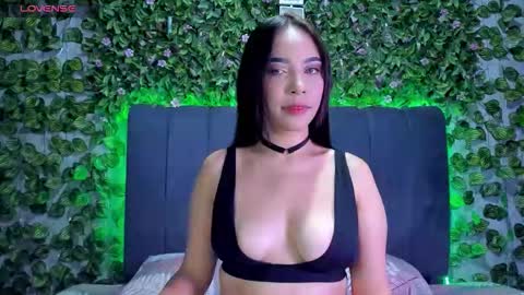 E V E L I N online show from 09.28.25