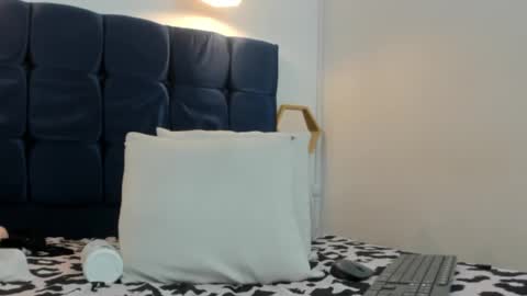 evelyn_morgan1 online show from 12.29.24