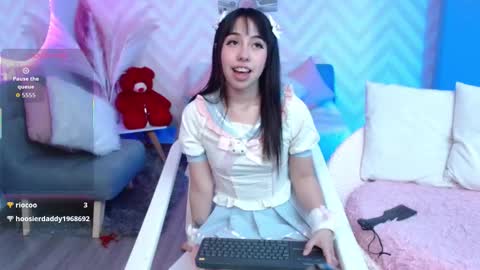 Snapshot of everly_grace chatting on 09.09.25 everly_grace online show from 09.09.25