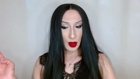 Snapshot of evezephira chatting on 09.19.25 Supreme Maestra online show from 09.19.25