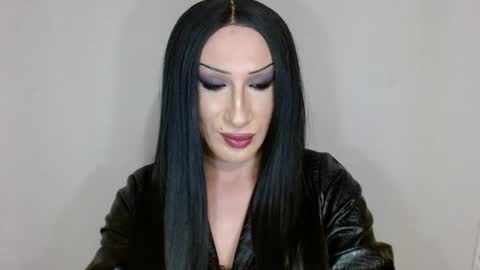 Snapshot of evezephira chatting on 09.25.25 Supreme Maestra online show from 09.25.25