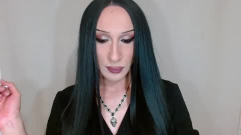 Snapshot of evezephira chatting on 11.20.25 Supreme Maestra online show from 11.20.25