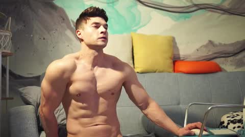 Snapshot of evildavil chatting on 02.10.25 David online show from 02.10.25