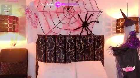 Snapshot of evvaa_moon chatting on 10.20.25 evvaa_moon online show from 10.20.25