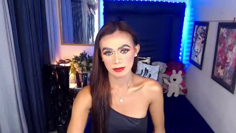 Snapshot of exotickatt chatting on 02.10.25 KaT online show from 02.10.25