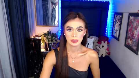 Snapshot of exotickatt chatting on 02.10.25 KaT online show from 02.10.25