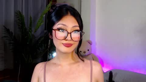 Snapshot of expensive_candyx chatting on 12.03.24 Candy  online show from 12.03.24