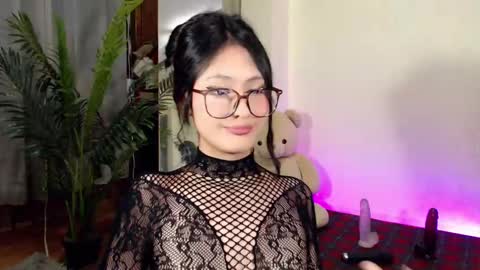 Snapshot of expensive_candyx chatting on 01.05.25 Candy  online show from 01.05.25