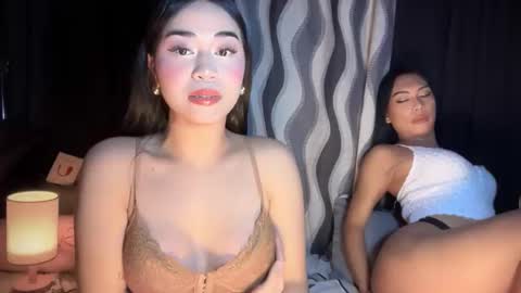 Snapshot of expensivets_chloe chatting on 10.12.25 chloee online show from 10.12.25