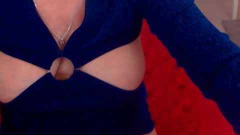 Snapshot of experiencedalana chatting on 12.04.24 Alana online show from 12.04.24