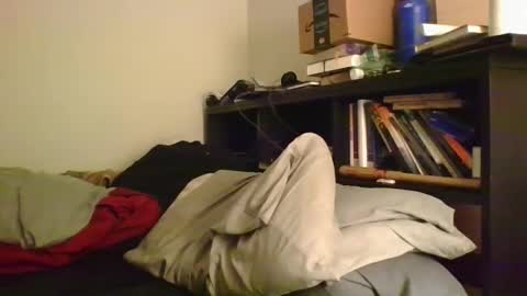 Snapshot of eyequee0007 chatting on 10.04.25 eyequee0007 online show from 10.04.25