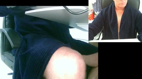 Snapshot of ezondi1 chatting on 01.24.25 EZONDI online show from 01.24.25