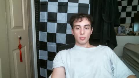 Ezra Naamah online show from 01.19.25