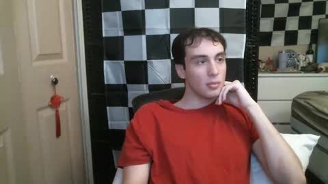 Ezra Naamah online show from 01.26.25